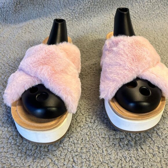 Koolaburra by UGG Batya Faux Fur Slippers Womens 9.5 Pink Shoes Platform Sandal - Picture 3 of 9